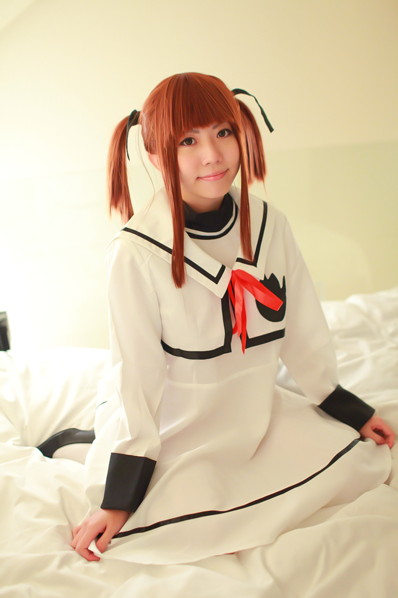 [Cosplay] Hot Maho Shojo Lyrical Nanoha 女优制服